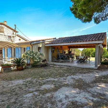 Dom wakacyjny Beautiful In With Kitchen La Garde (Var)