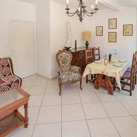 Ferienhaus Beautiful In With Kitchen La Garde (Var)