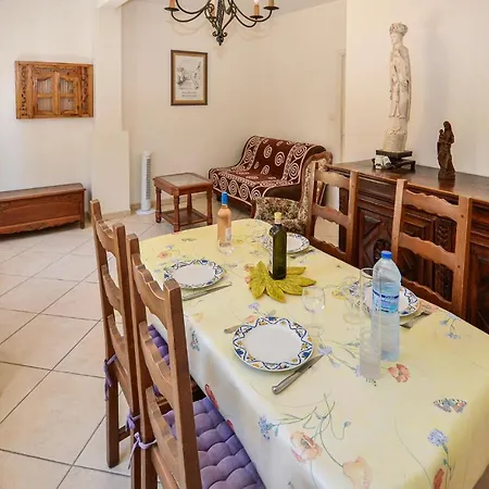 Beautiful In With Kitchen Dom wakacyjny