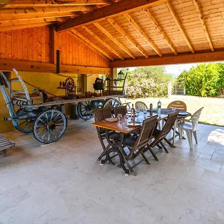 Beautiful In With Kitchen *