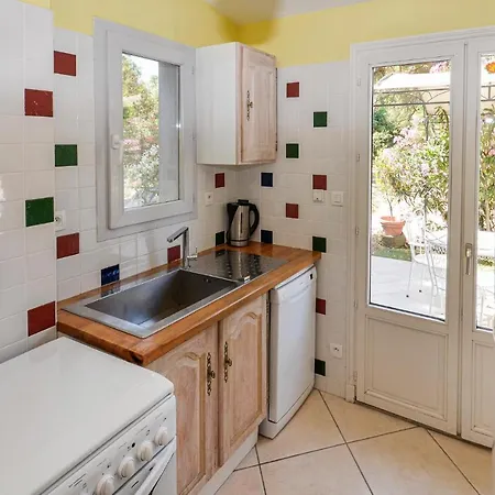 Beautiful In With Kitchen La Garde (Var)